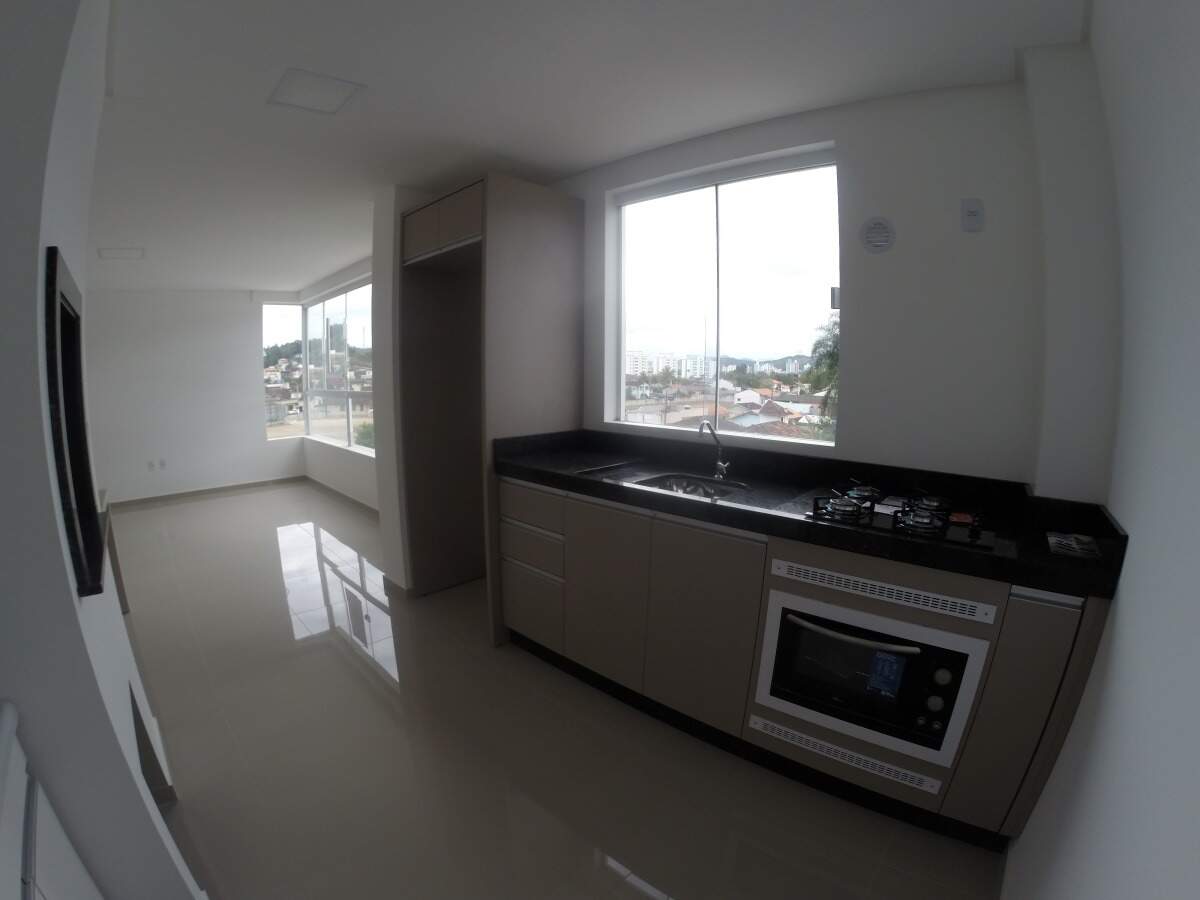 Apartamento para aluguel no bairro Santa Terezinha: 