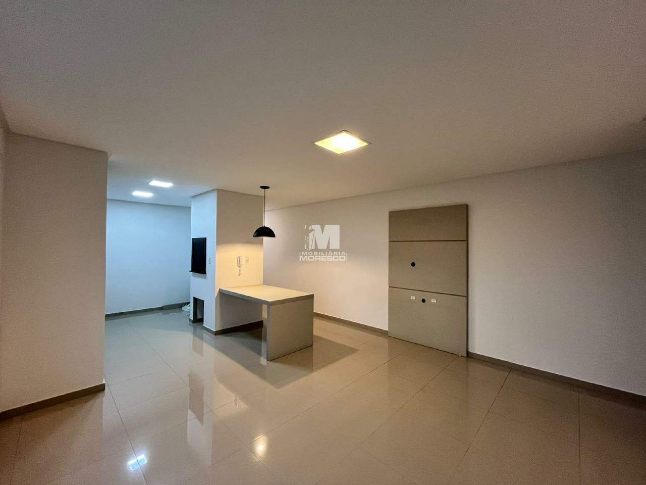 Apartamento para aluguel no bairro Santa Terezinha: