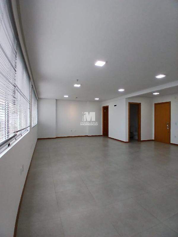 Sala Comercial para aluguel no bairro Centro: