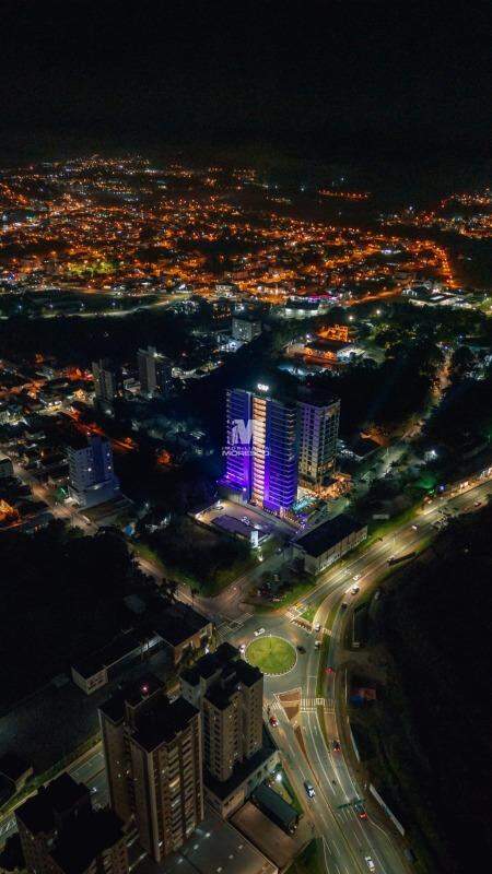 Apartamento de 3 quartos, 170m² no bairro Centro, em Brusque | Eu Corretor