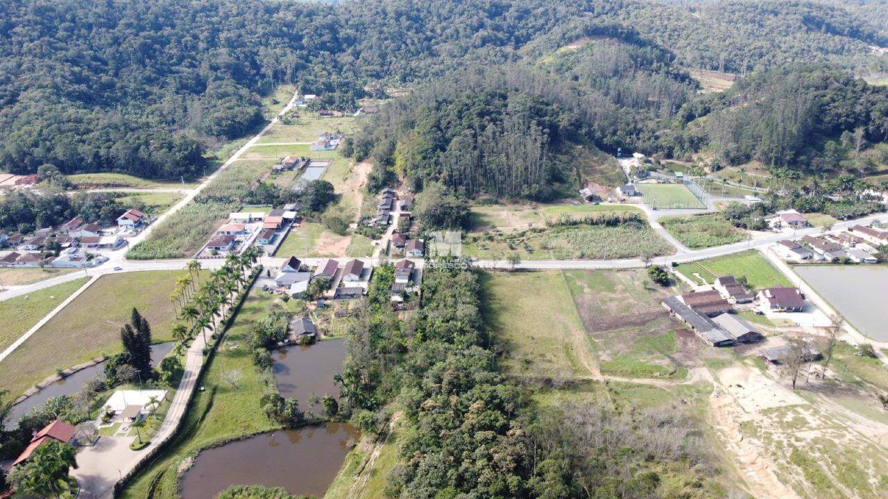 Terreno à venda no bairro Pomerânia: 