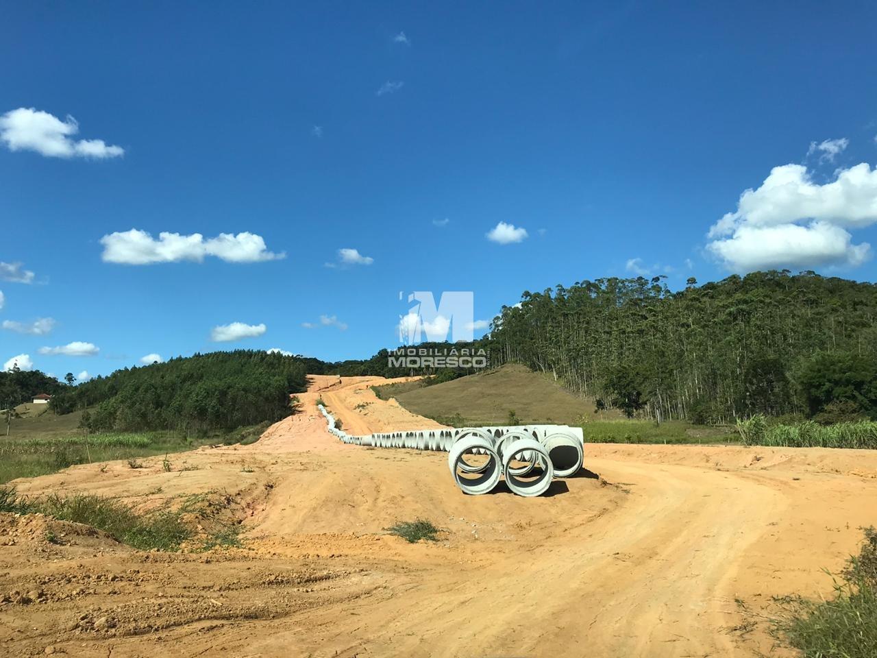 Terreno à venda no bairro Dom Joaquim: Fotos tirada Maio/2020
