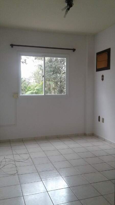Apartamento para aluguel no bairro Centro: