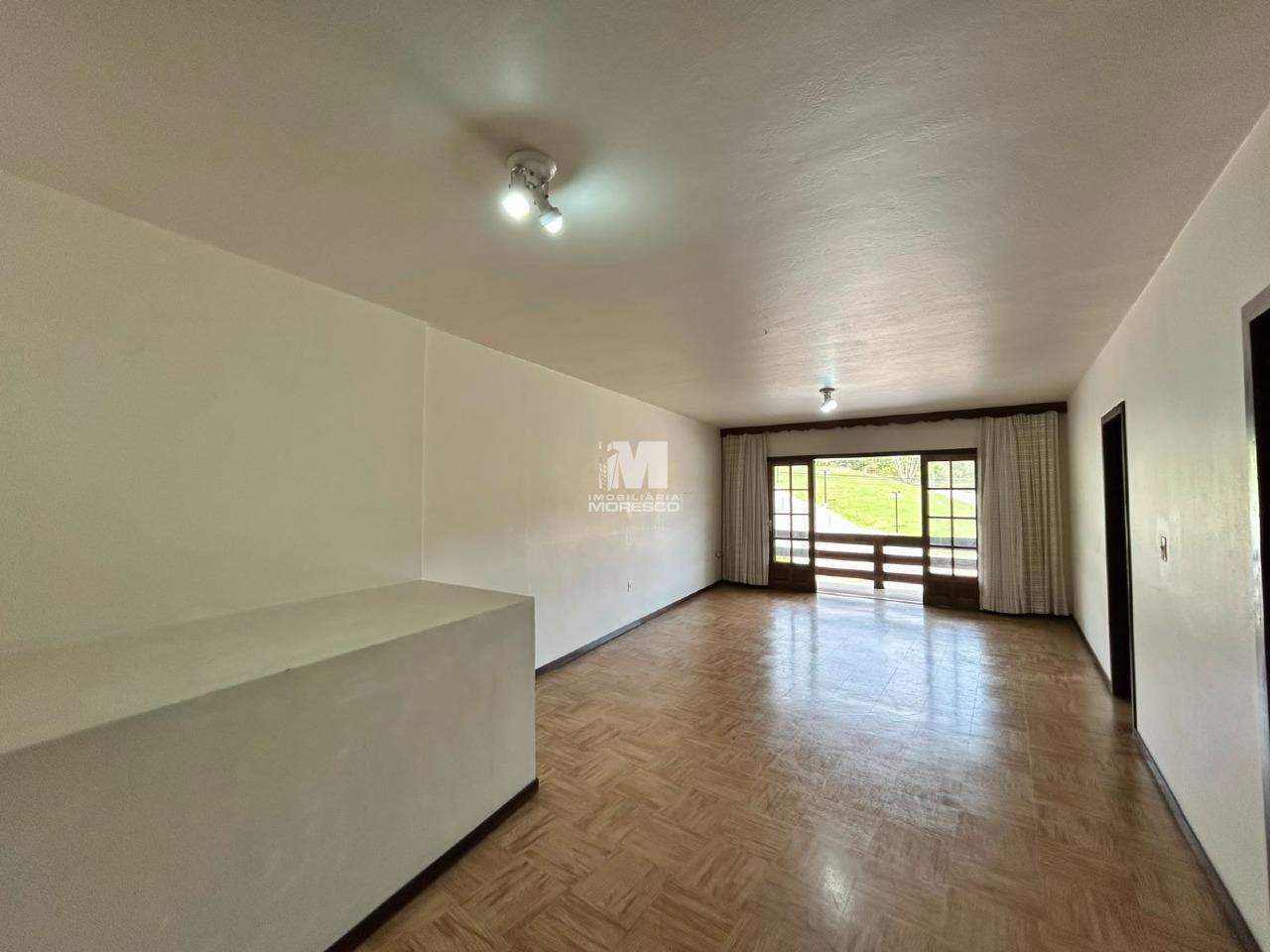 Casa para aluguel no bairro São Pedro: 