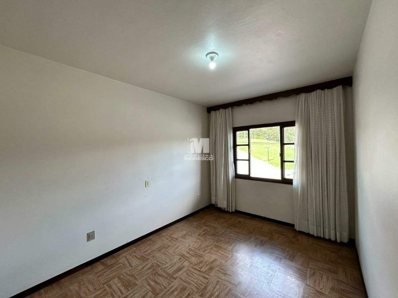 Casa para aluguel no bairro São Pedro: 