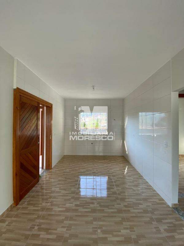 Casa para aluguel no bairro Cedrinho: 