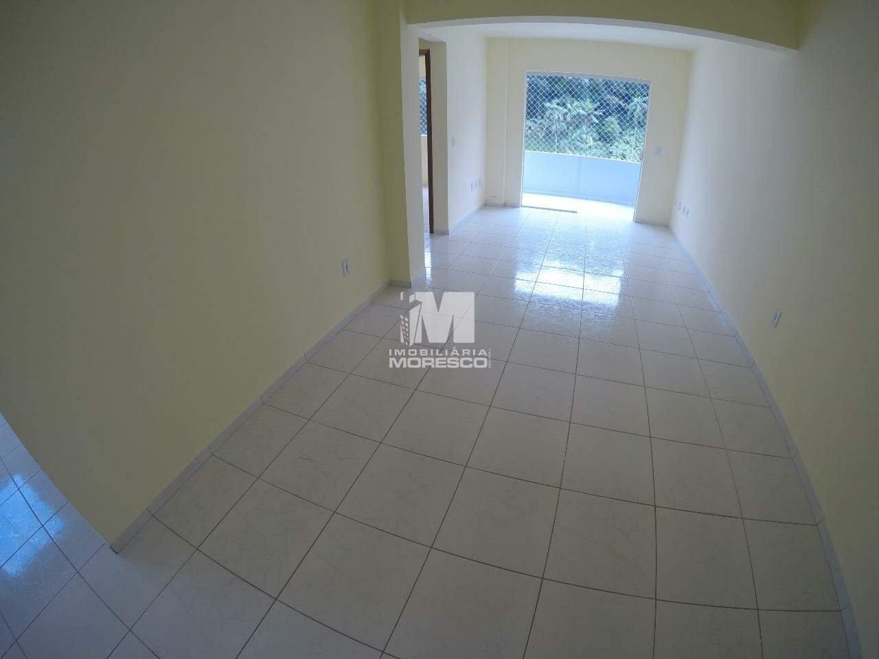 Apartamento para aluguel no bairro Centro: 