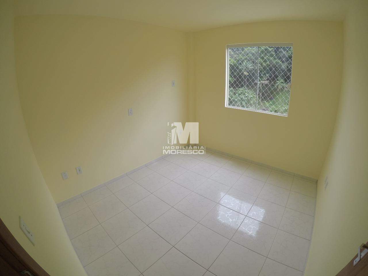 Apartamento para aluguel no bairro Centro: 