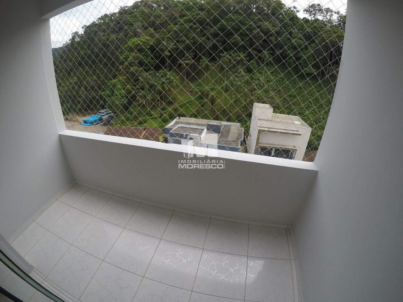 Apartamento para aluguel no bairro Centro: 