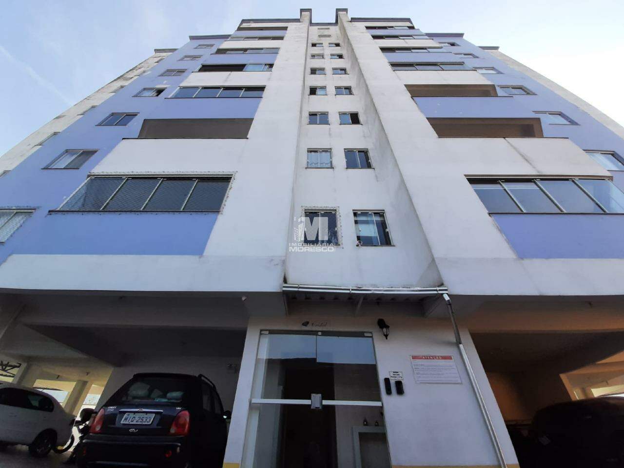 Apartamento à venda no bairro Santa Terezinha: 
