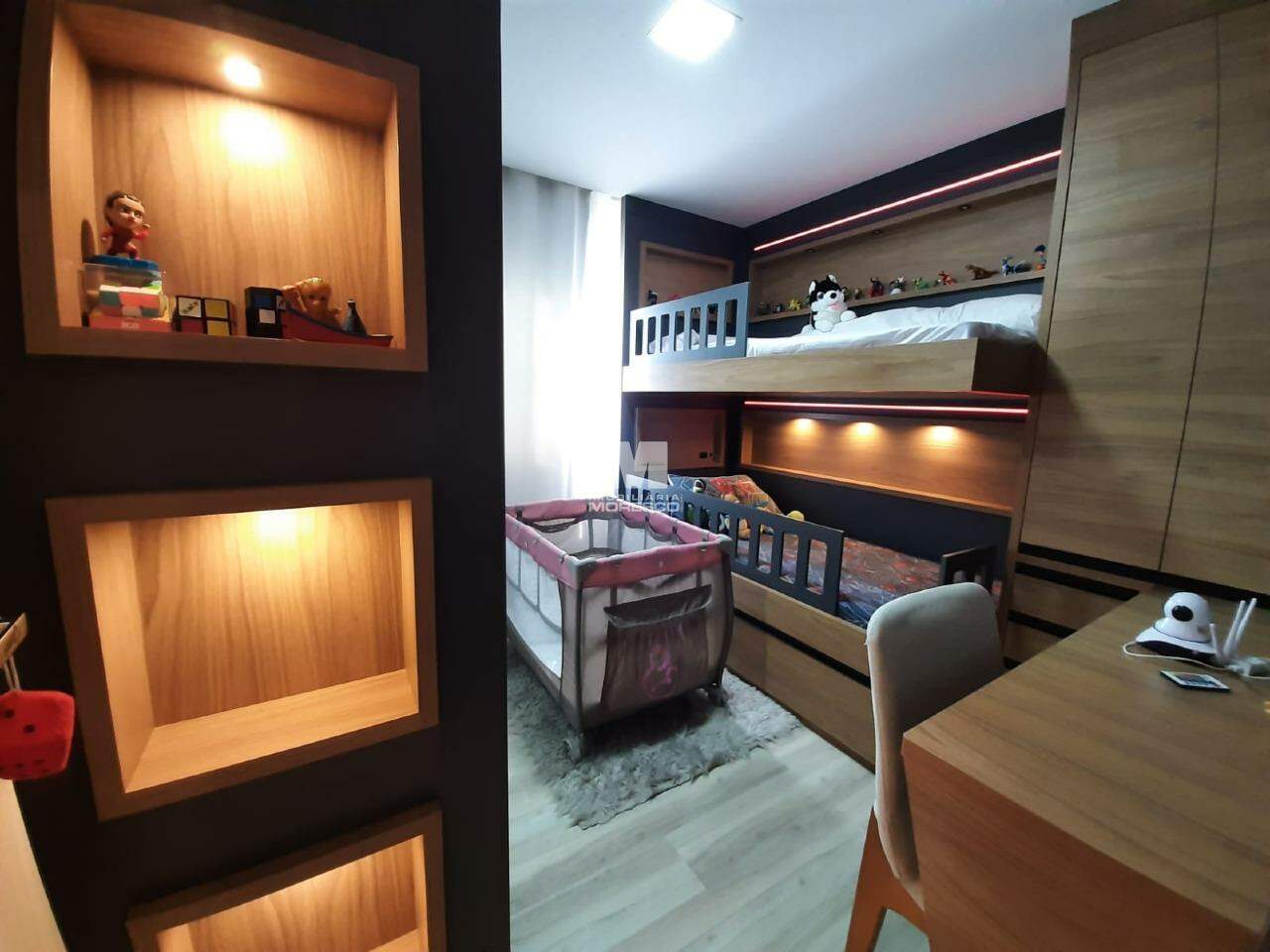 Apartamento à venda no bairro Santa Terezinha: 