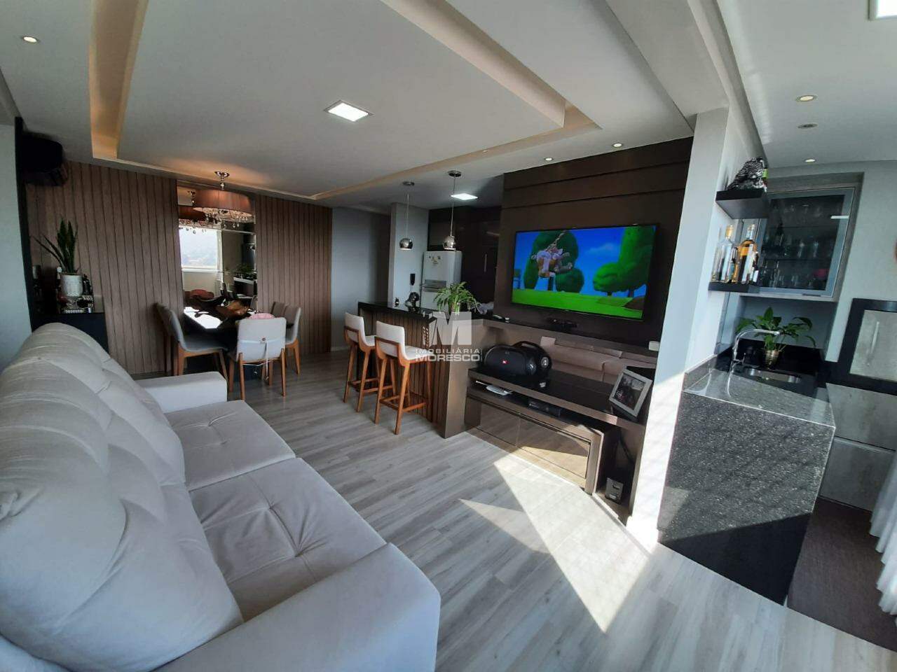 Apartamento à venda no bairro Santa Terezinha: 