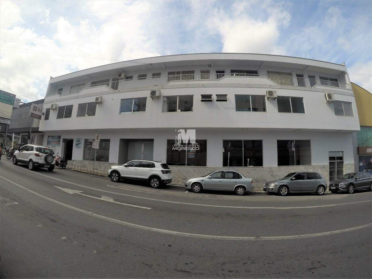 Sala Comercial de 573m² no bairro Centro, em Brusque | Eu Corretor