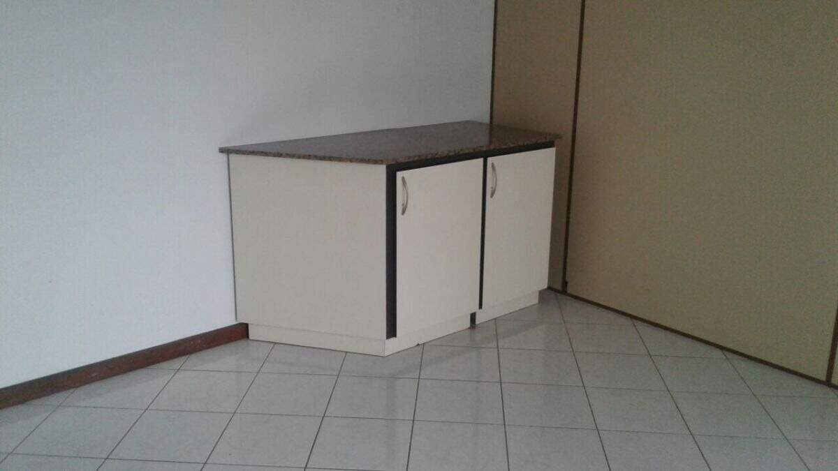Kitnet para aluguel no bairro Centro:
