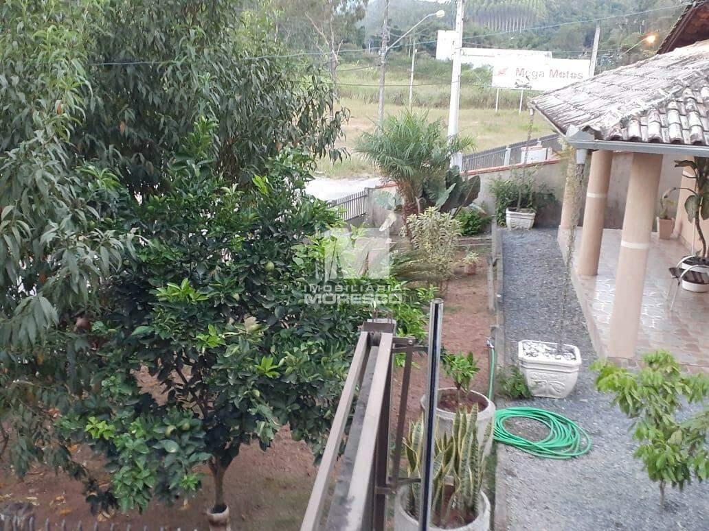 Casa à venda no bairro Limeira Baixa: 