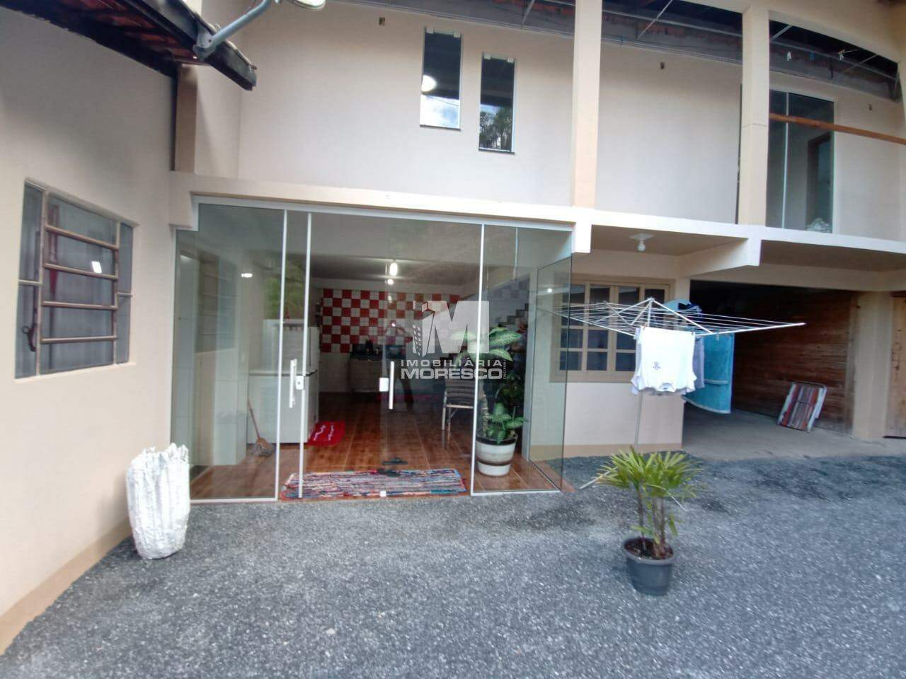 Casa à venda no bairro Limeira Baixa: 