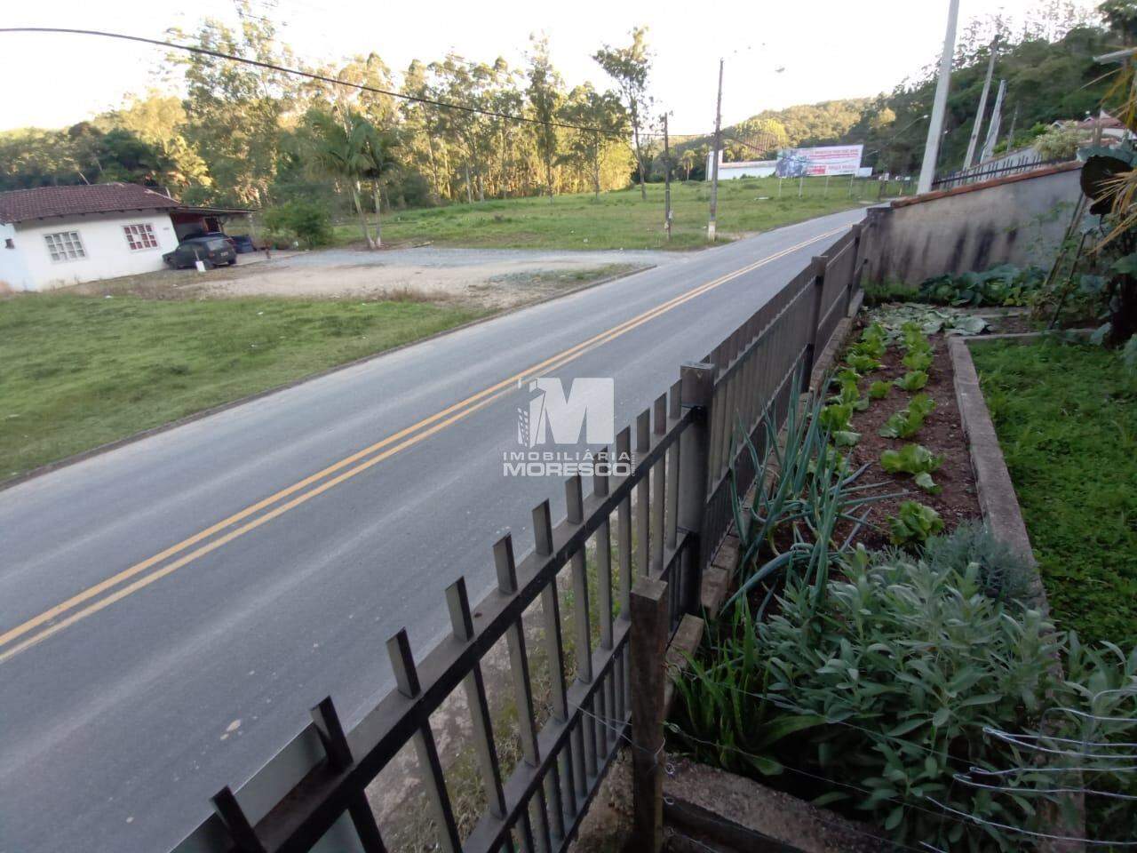 Casa à venda no bairro Limeira Baixa: 