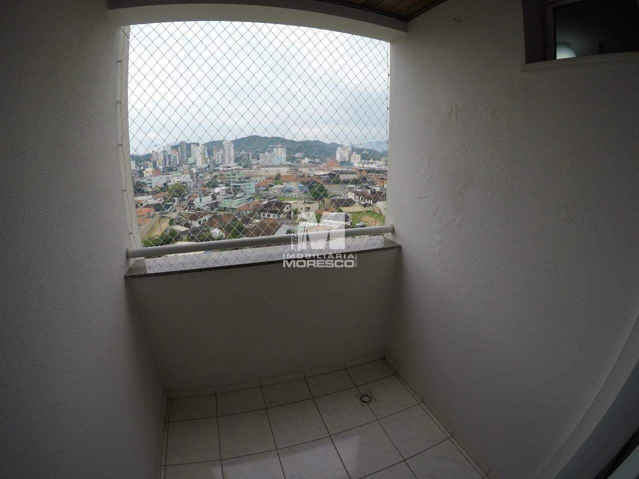 Kitnet para aluguel no bairro Centro: 