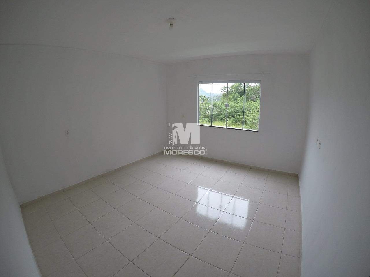 Casa para aluguel no bairro São Pedro: 