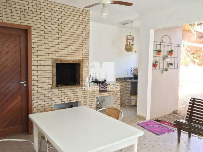 Casa à venda no bairro Águas Claras: 