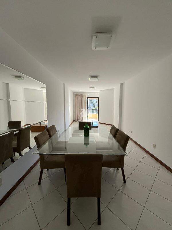 Apartamento à venda no bairro Centro: 
