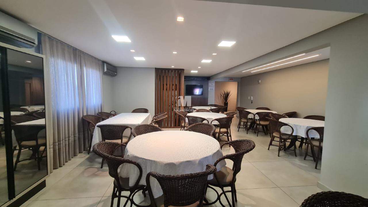 Apartamento à venda no bairro Centro: 