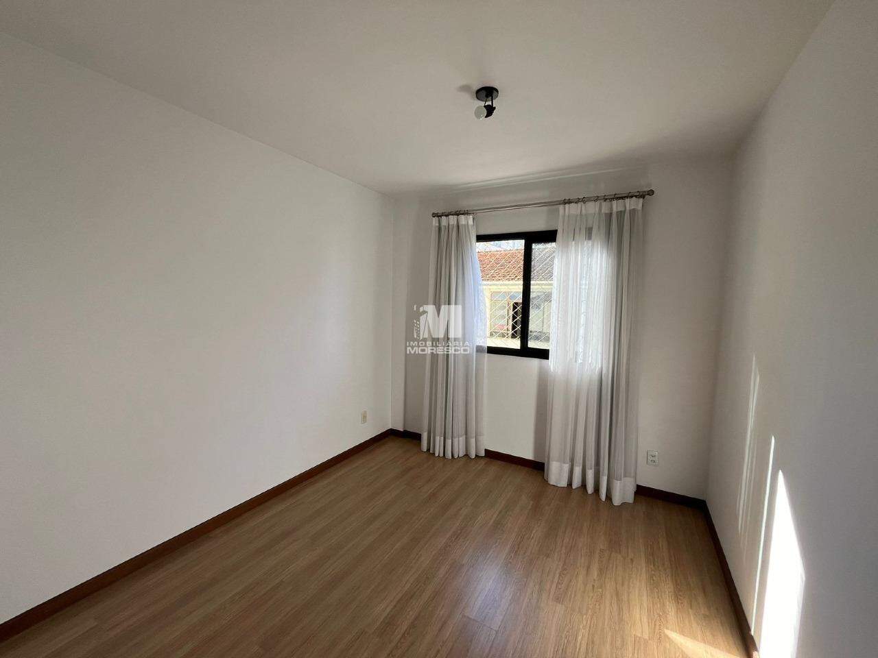 Apartamento à venda no bairro Centro: 