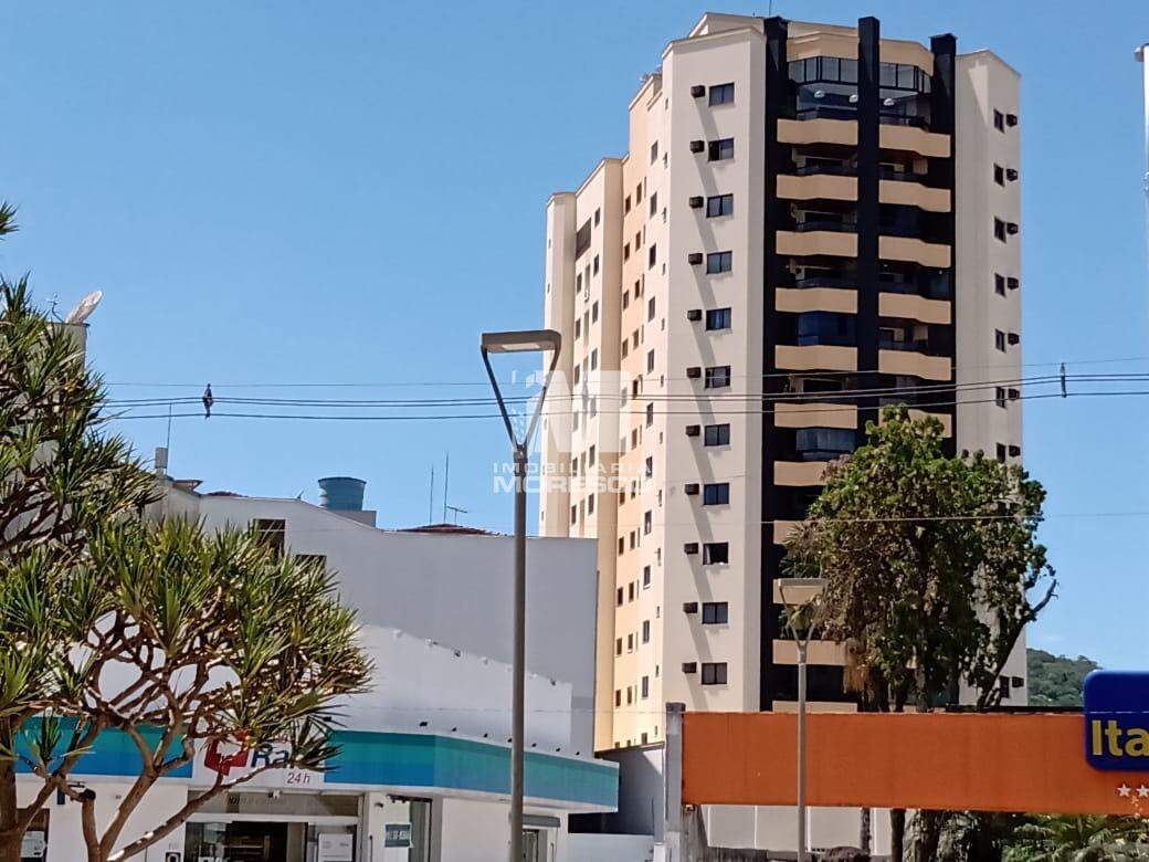 Apartamento à venda no bairro Centro: