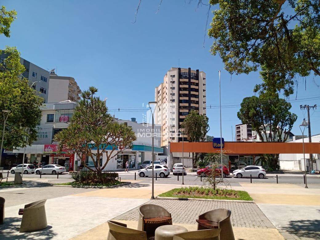 Apartamento à venda no bairro Centro: