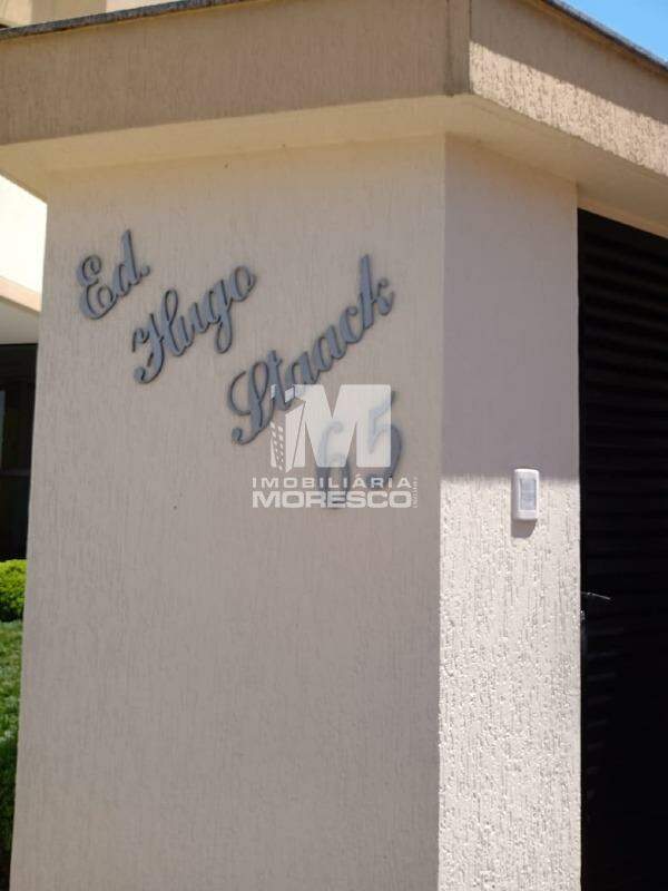 Apartamento à venda no bairro Centro: