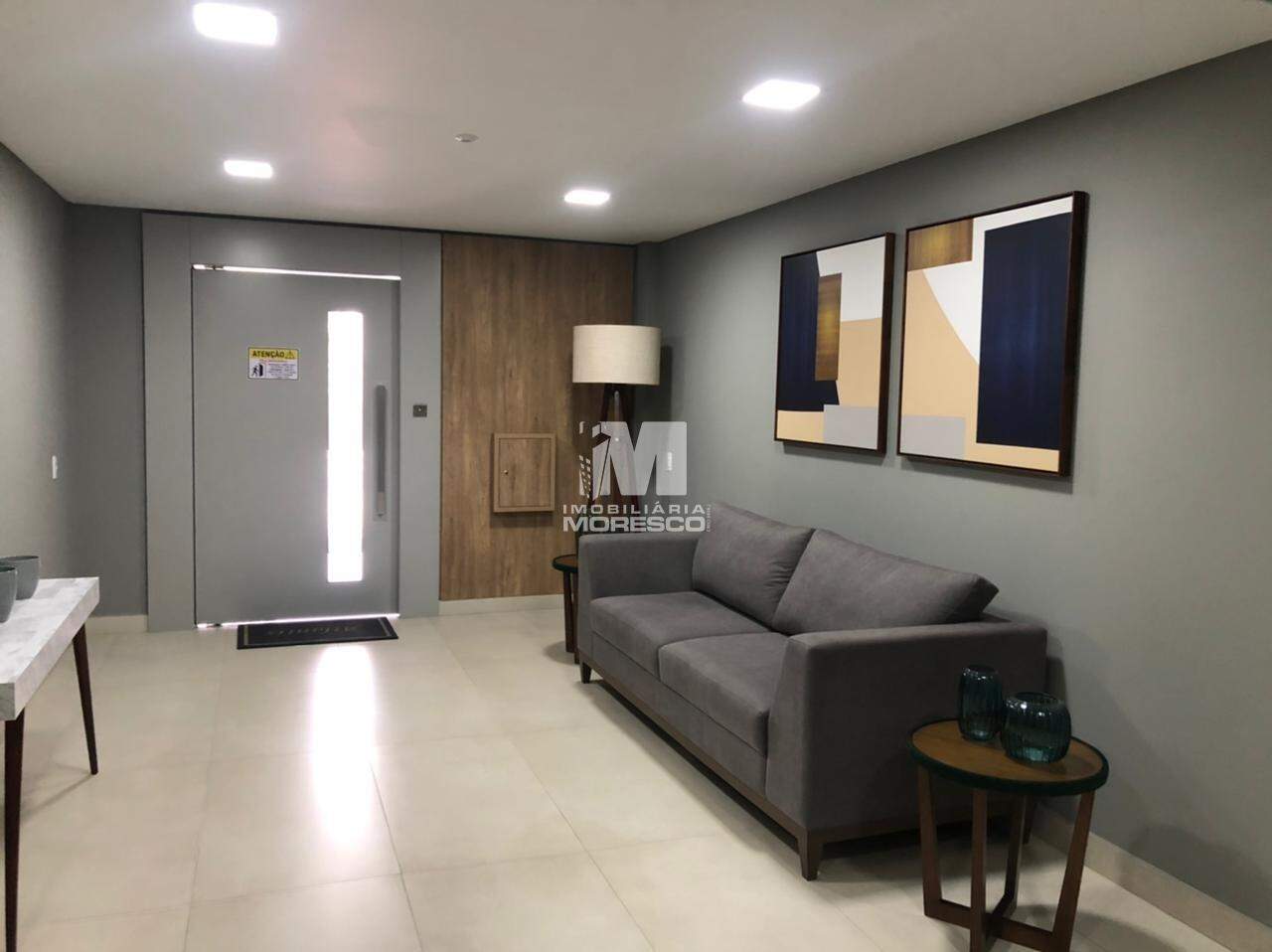 Apartamento à venda no bairro Centro II: 