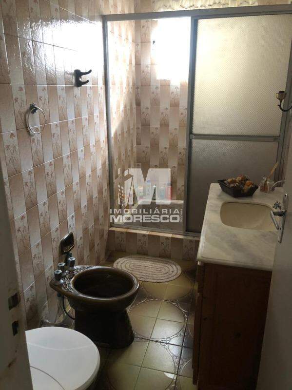 Casa à venda no bairro Jardim Maluche: