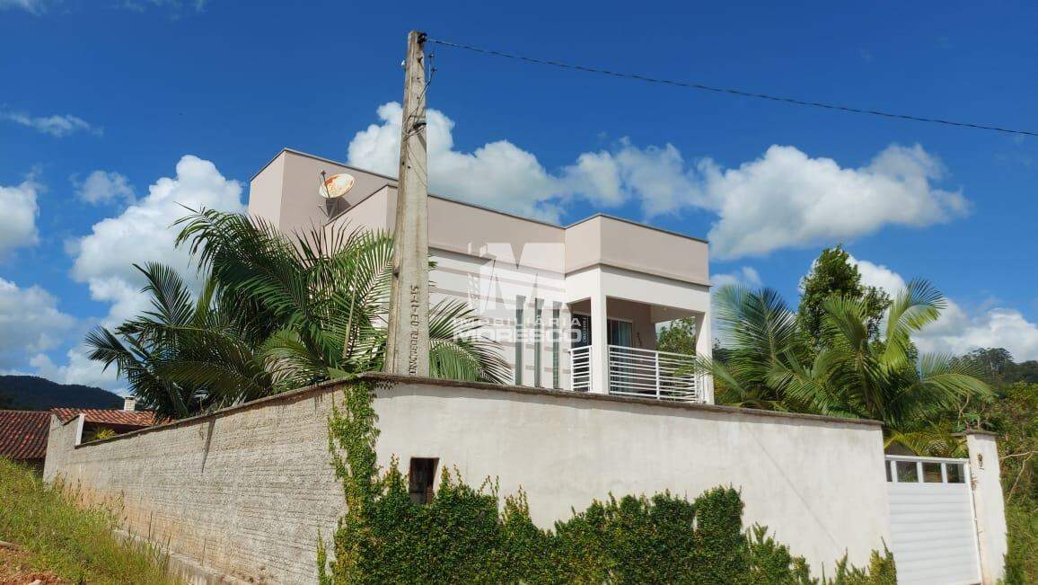Casa à venda no bairro Lageado Baixo: 