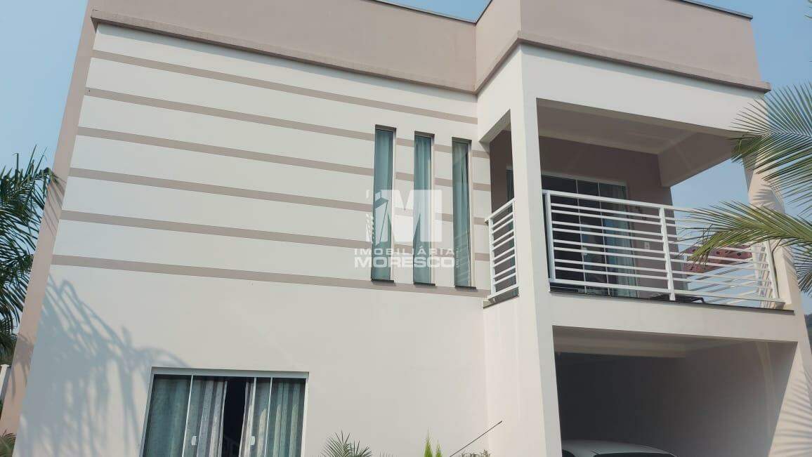 Casa à venda no bairro Lageado Baixo: 