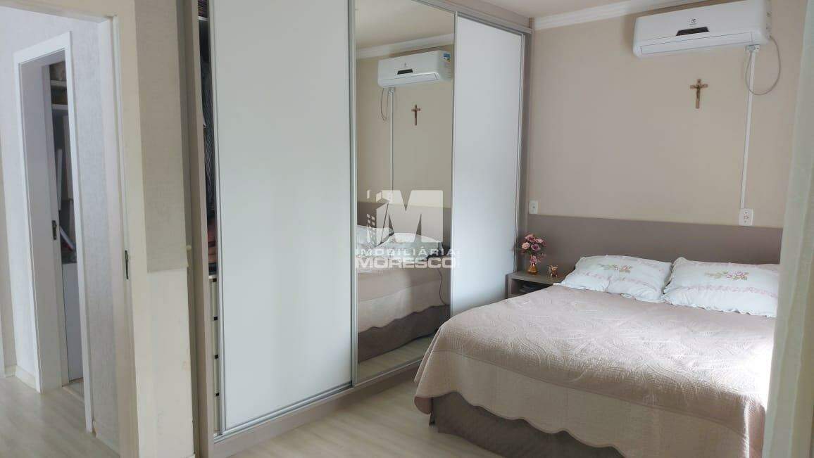 Casa à venda no bairro Lageado Baixo: 