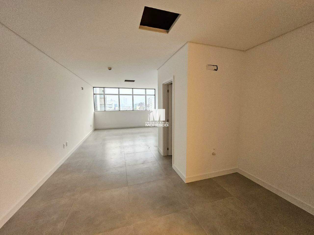 Sala Comercial de 41m² no bairro Centro, em Brusque | Eu Corretor