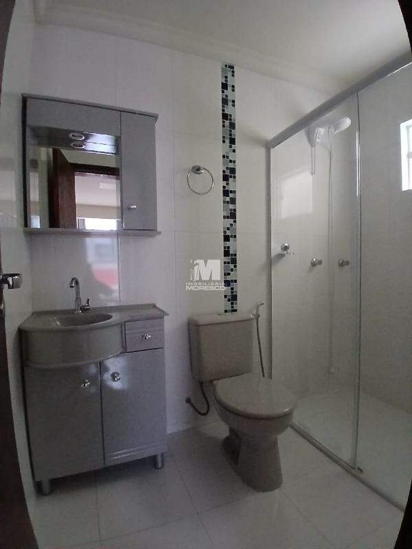 Apartamento para aluguel no bairro Centro: 