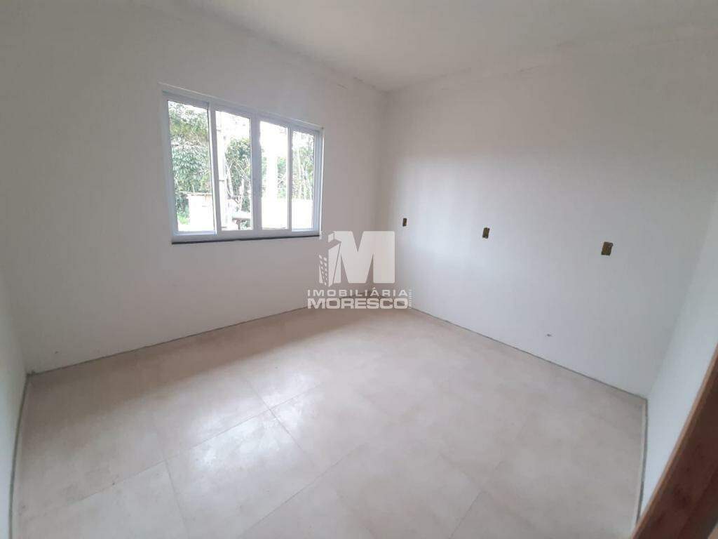 Casa à venda no bairro Dom Joaquim: