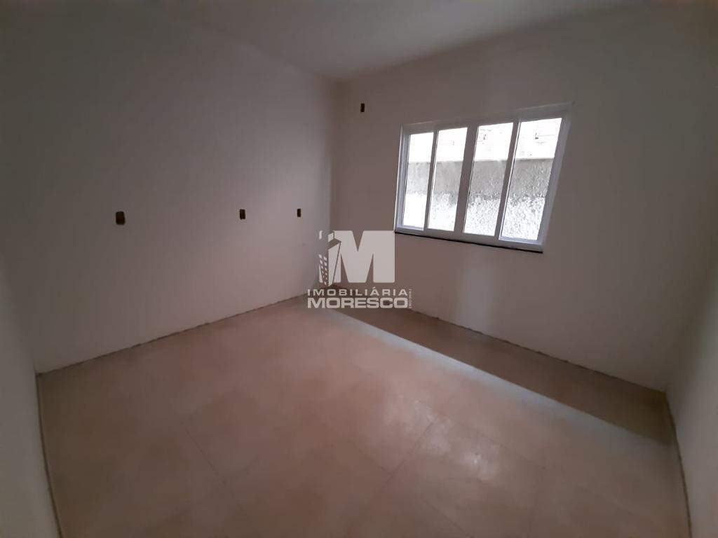 Casa à venda no bairro Dom Joaquim: