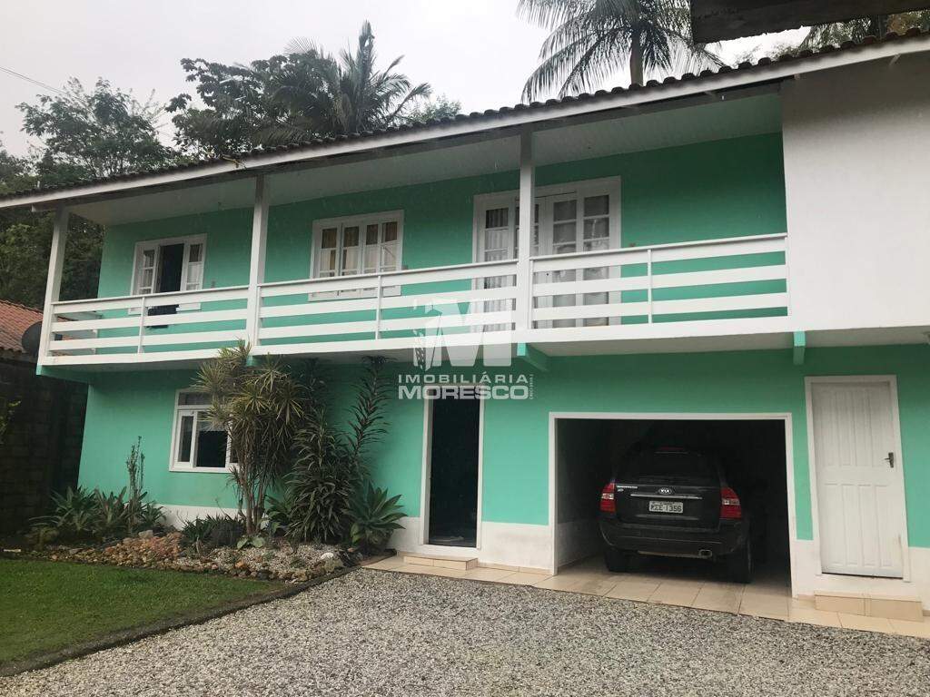 Casa à venda no bairro Lageado Baixo: