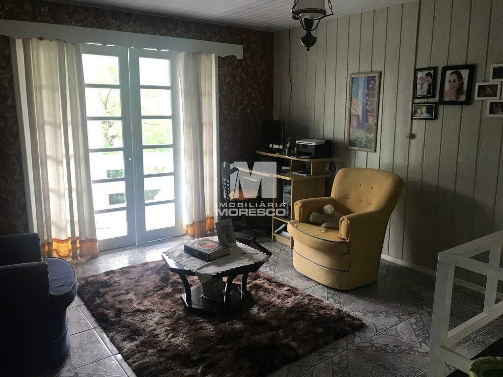 Casa à venda no bairro Lageado Baixo: