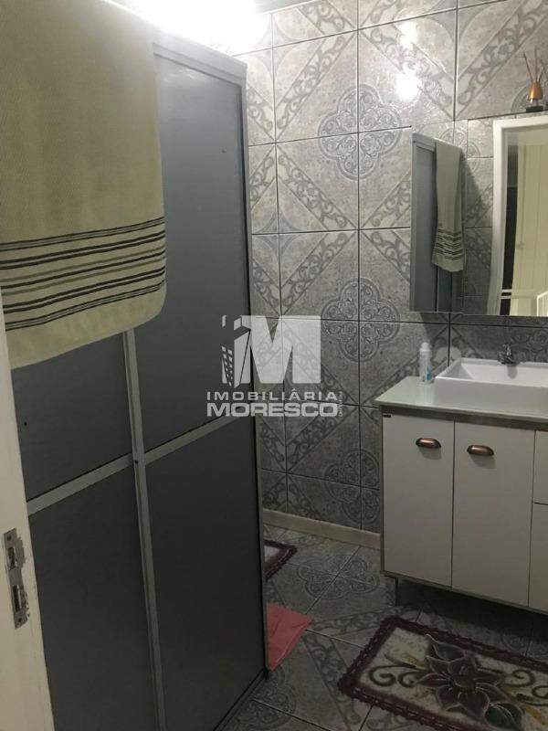 Casa à venda no bairro Lageado Baixo: