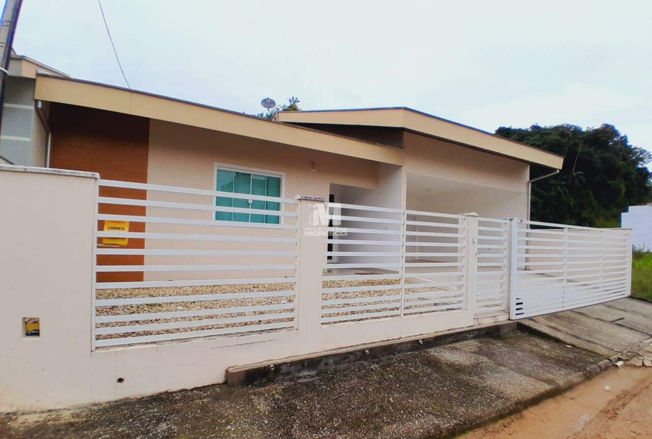 Casa para aluguel no bairro Souza Cruz: 