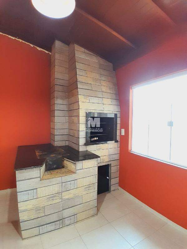 Casa para aluguel no bairro Souza Cruz: 