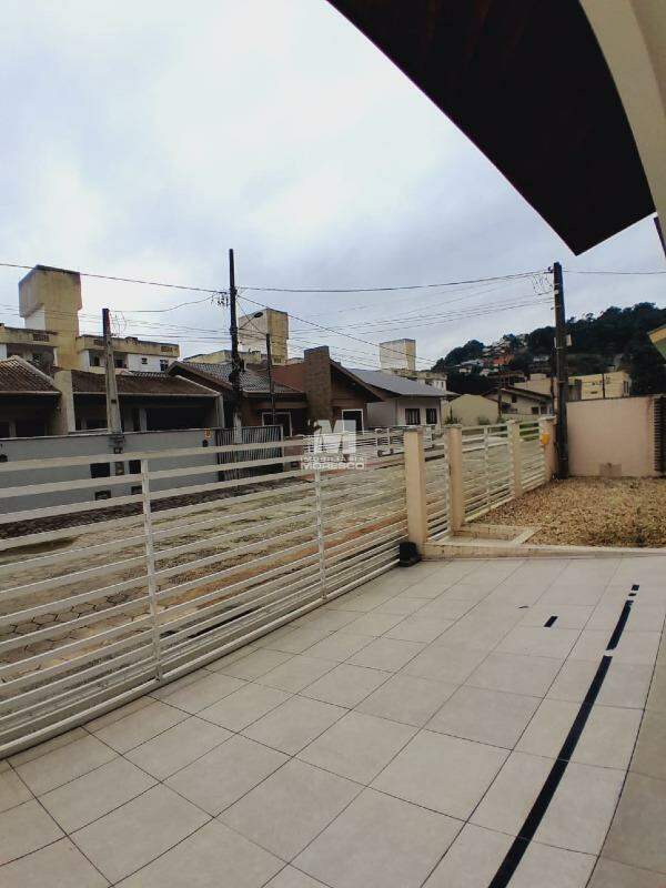 Casa para aluguel no bairro Souza Cruz: 