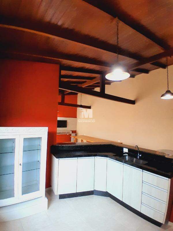 Casa para aluguel no bairro Souza Cruz: 