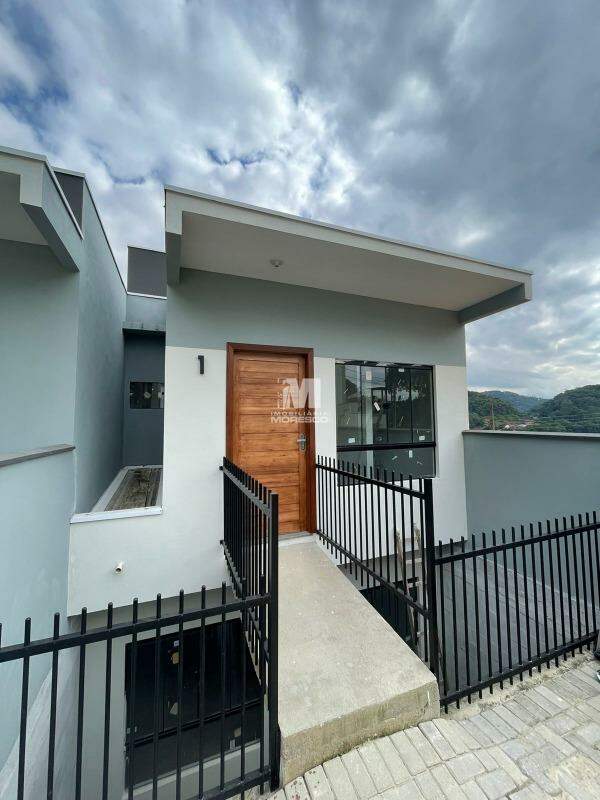 Casa à venda no bairro Águas Claras: 