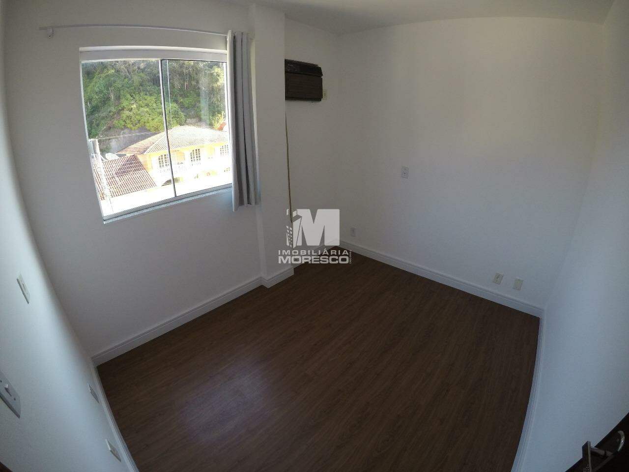 Apartamento para aluguel no bairro Primeiro de Maio: 