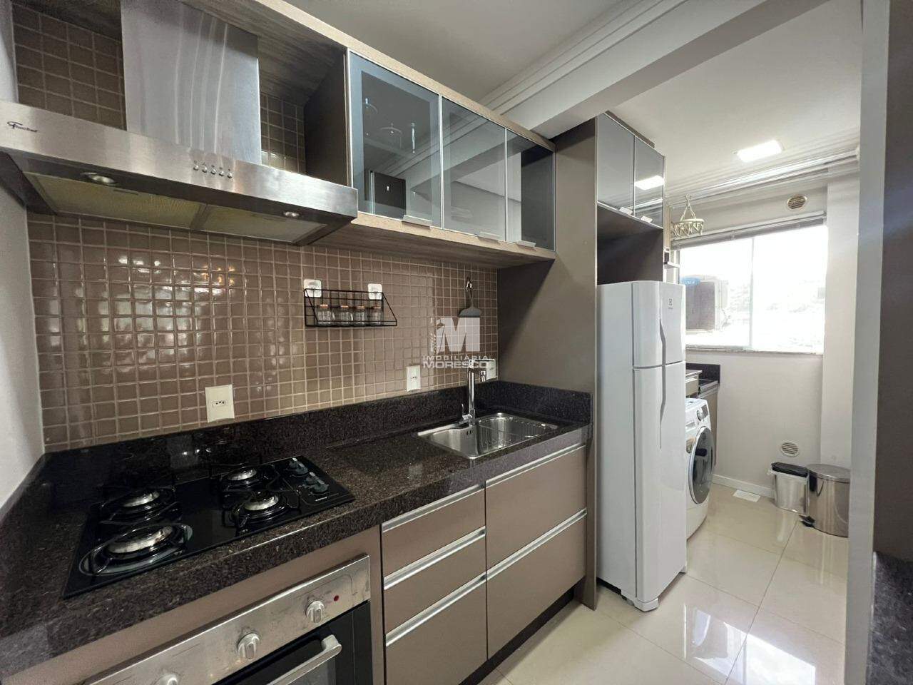 Apartamento à venda no bairro Santa Terezinha: 