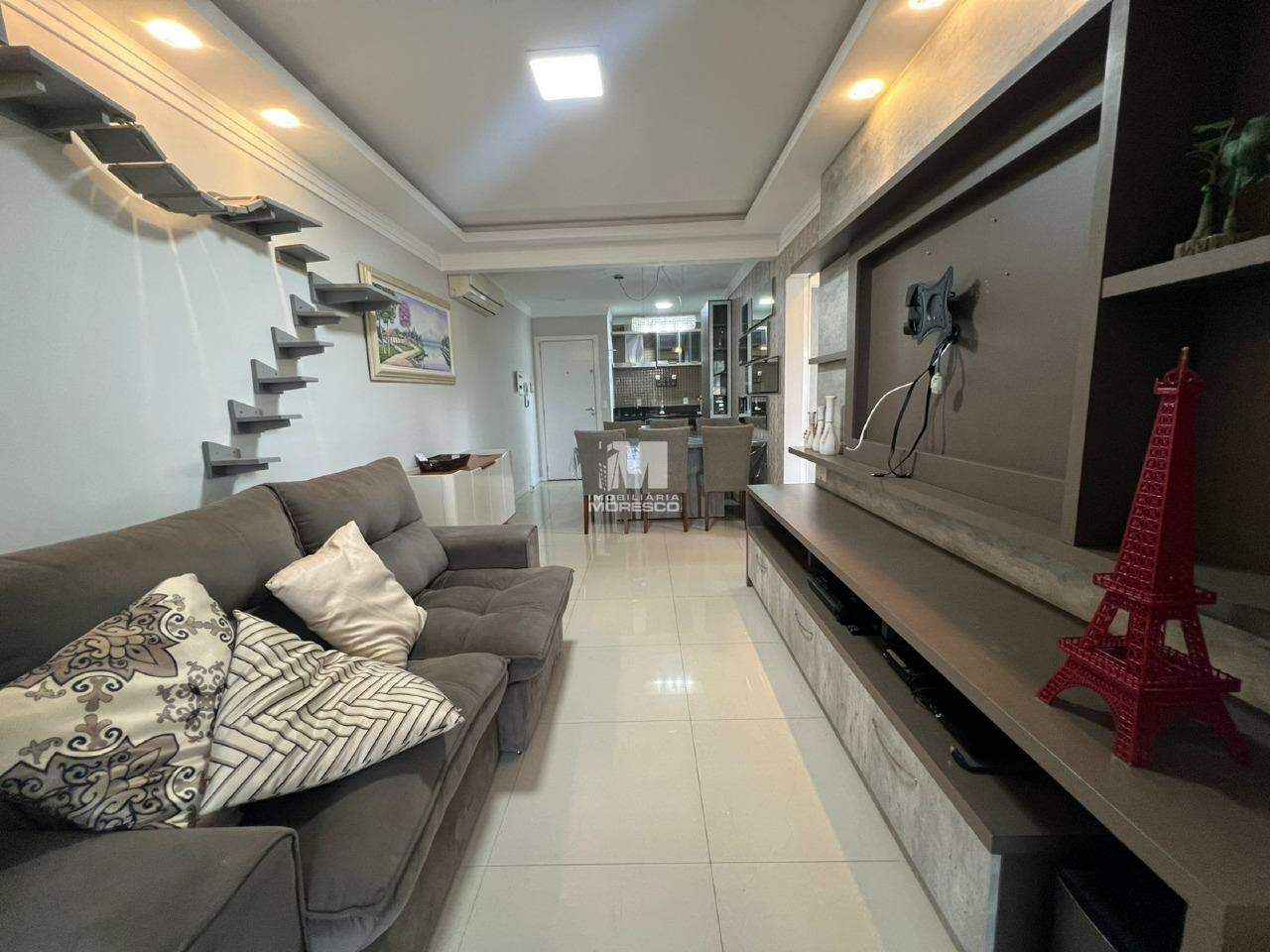Apartamento à venda no bairro Santa Terezinha: 